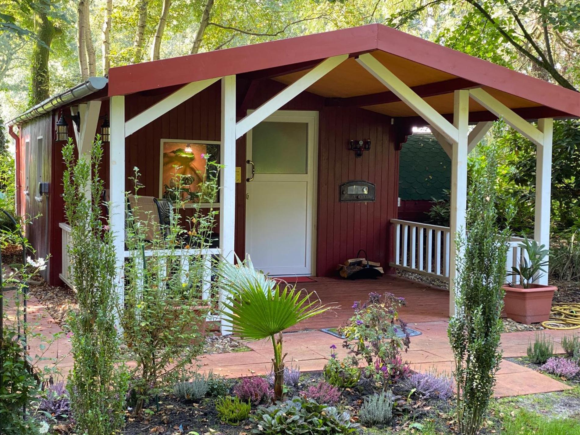 Ferienwohnung Gulfhaus, Mit Sauna Und Grossem Garten Apen Exterior foto