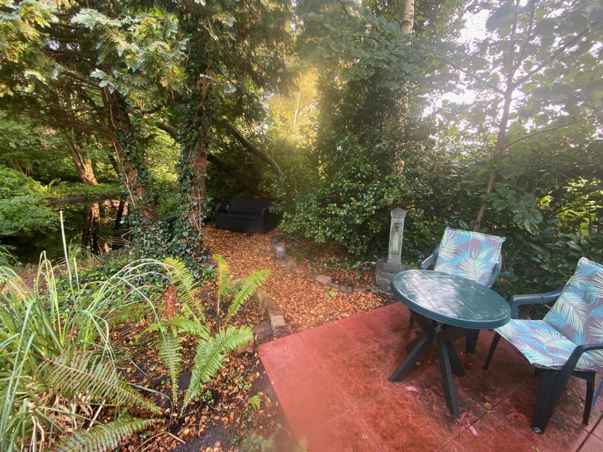 Ferienwohnung Gulfhaus, Mit Sauna Und Grossem Garten Apen Exterior foto